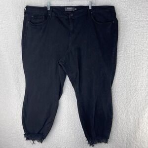 Torrid Black Denim Cropped Skinny Jeans Womens Raw Lace Hem‎ Stretch Size 28R